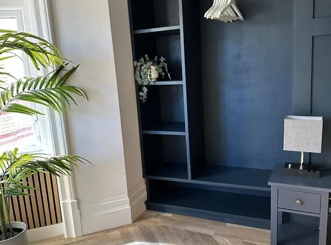 No 3 ,Luxury 2 Bed 1St Floor Apartment With Free Parking,Lytham St Annes